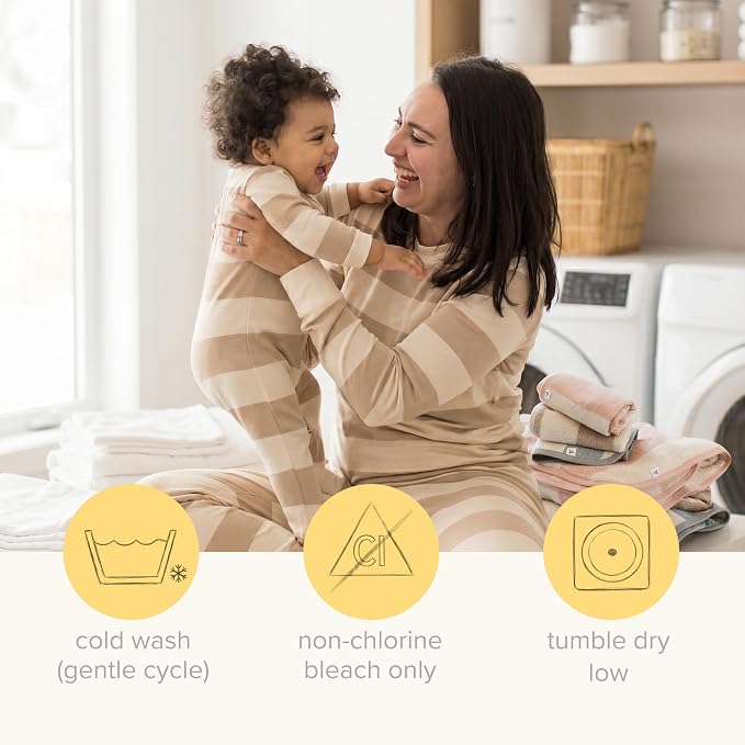 Burt's Bees Baby Infant Hooded Towels, Unisex Bath Essentials, 2-Pack | Soft and absorbent knit terry 100% organic cotton baby hooded towel that is durable and soft, measures 29" x 29"