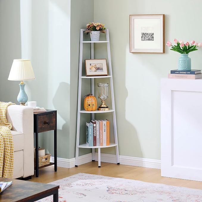 Hoctieon Corner Shelf, 4-Tier Corner Bookshelf, Rustic Corner Ladder Shelf, Industrial Display Shelf for Living Room, Kitchen, Home Office, Balcony, Small Space, Metal Frame, White