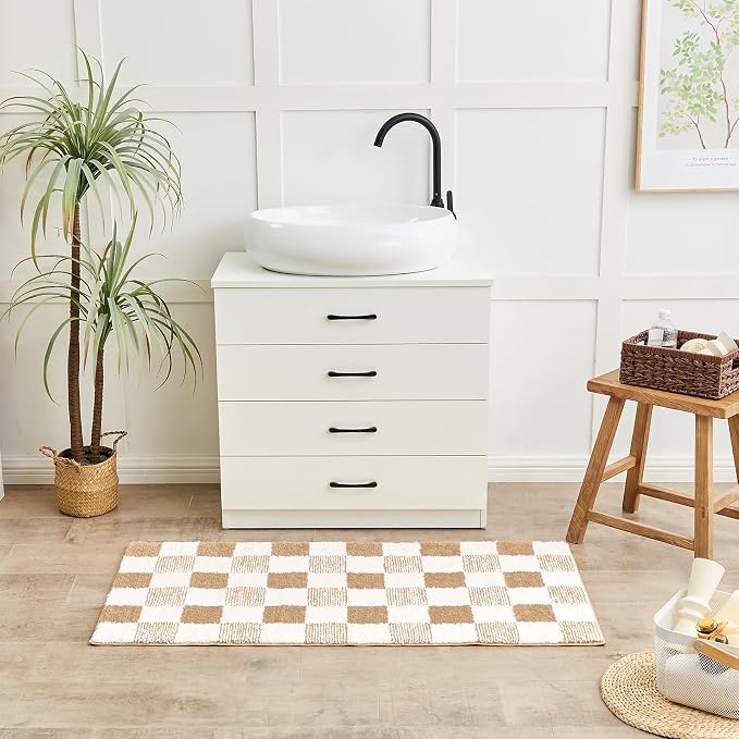 CozeCube Beige Checkered Bath Mat 32"x20" Non Slip Washable Rug | For Bathroom Non Slip, Fluffy Absorbent Microfiber Bath Mats Machine Wash, Stylish Cute Aesthetic Bathroom Rugs