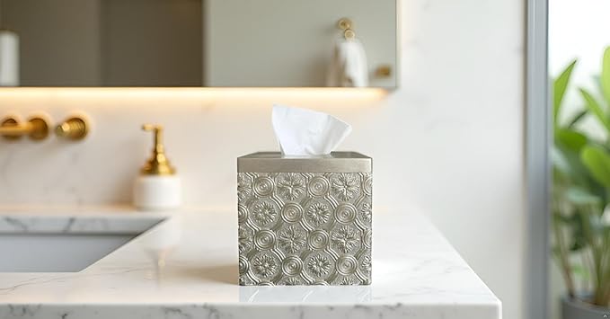 Hymmah Modern Square Tissue Box Cover Holder,Bathroom Accessories Decor Unique Design Tissue Box Cover for Bathroom Vanity Counter Tops Also Great for Bedrooms and Living Rooms (Gold)