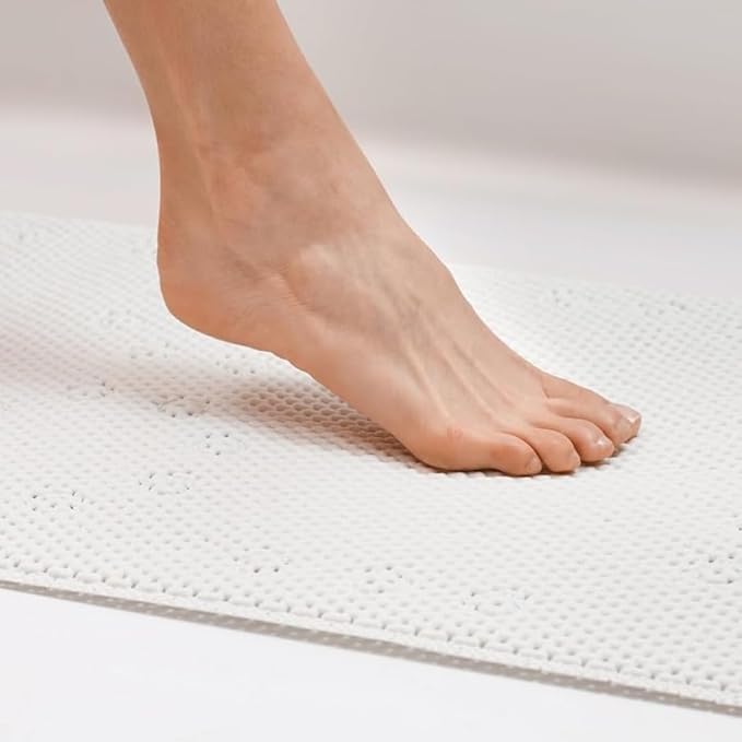 Duck Brand Clorox Cushioned Foam Bath Mat for Tubs, Non-Slip with Suction Cups, 17 Inches x 36 Inches, White