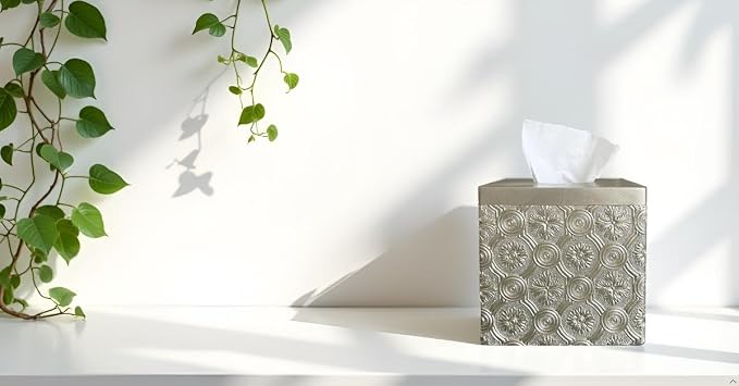 Hymmah Modern Square Tissue Box Cover Holder,Bathroom Accessories Decor Unique Design Tissue Box Cover for Bathroom Vanity Counter Tops Also Great for Bedrooms and Living Rooms (Gold)
