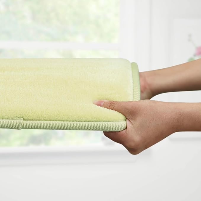 Memory Foam Bath Mat Non Slip Absorbent Super Cozy Velvet Bathroom Rug Carpet (22 inches X 42 inches, Lime)