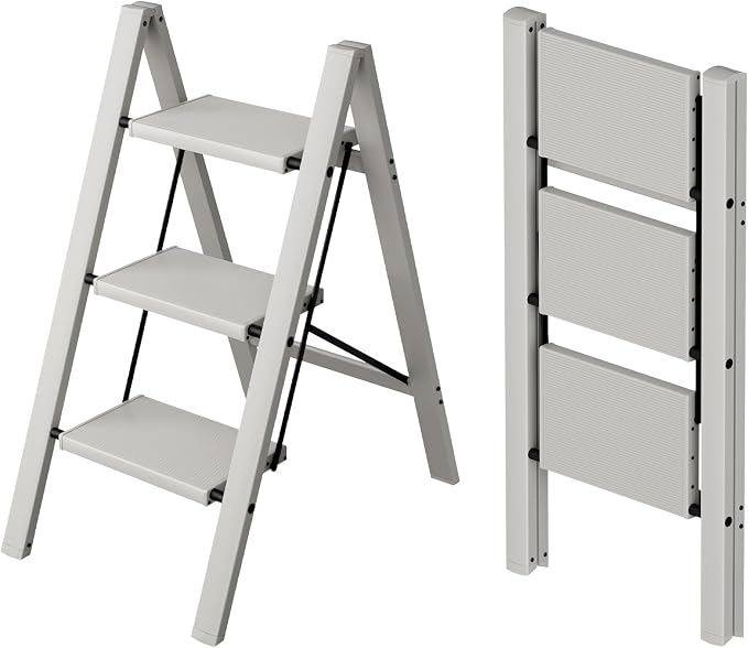 Taranta 3 Step Stool Foldable,Aluminum Step Ladder-Misty Gray | Lightweight,Wide Anti-Slip Pedals,Folding Step Stool,330lbs Capacity for Household,Kitchen,Office