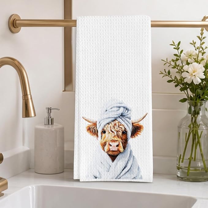 Cow Gifts Decoration Towels for Washroom Toilet, Cow Lover Waffle Weave Bathroom Towels for Farmhouse