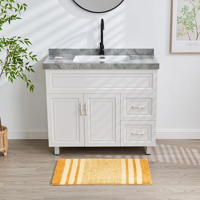 CozeCube Harvest Gold Striped 32"x20" Non Slip Washable Bath Mat | For Bathroom, Fluffy Absorbent Microfiber Bath Mats Machine Wash, Stylish Cute Aesthetic Bathroom Rugs