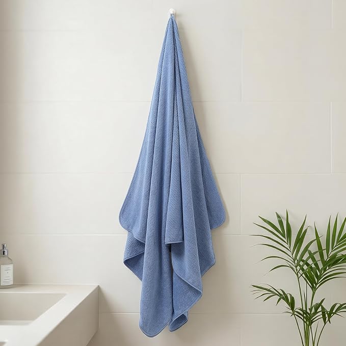 REDKISS Pack of 1 Jumbo Bath Sheet, 40 x 80 Inches Microfiber Oversized Bath Towel for Bathroom, Extra Large & Lightweight, Quick-Dry, Super Soft & Highly Absorbent, Perfect to Wrap Yourself in, Blue