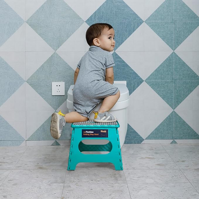 Flottian 11" Folding Step Stool for Adults and Kids Holds Up to 300 lbs,Non-Slip Folding Stools with Portable Handle, Compact Plastic Foldable Step Stool for Bathroom,Bedroom, Kitchen Ocean Blue,1PC