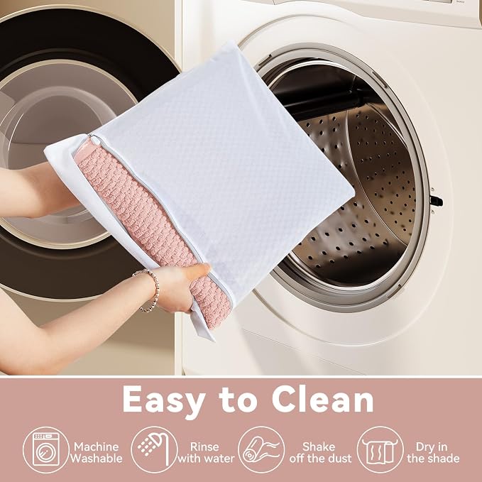 Triohero Bathroom Rugs Non Slip Washable, Super Absorbent Thin Bath Mat Quick Dry Low Pile Bathroom Rug, Pink 24"x36"