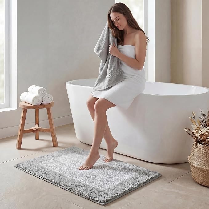 GRANNY SAYS Grey & White Bathroom Rug 16" x 24", Non-Slip Bath Mat | Ultra-soft, with durable TPR backing for reliable grip, fast water absorption, machine washable for small bathroom spaces