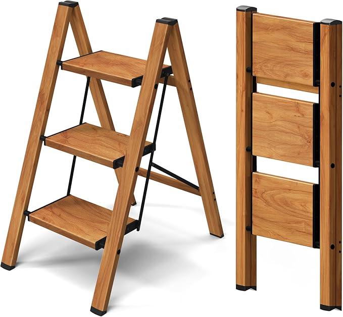 Taranta 3 Step Stool Foldable,Aluminum Step Ladder-Woodgrain | Lightweight,Wide Anti-Slip Pedals,Folding Step Stool,330lbs Capacity Stepladder for Household,Kitchen,Office