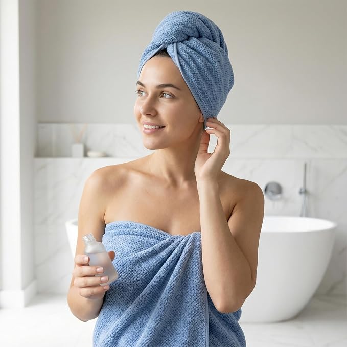 REDKISS Pack of 1 Jumbo Bath Sheet, 40 x 80 Inches Microfiber Oversized Bath Towel for Bathroom, Extra Large & Lightweight, Quick-Dry, Super Soft & Highly Absorbent, Perfect to Wrap Yourself in, Blue