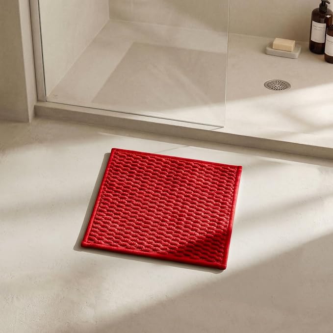 Triohero Small Bathroom Rugs Non Slip Washable Bath Rugs Super Absorbent Bathroom Rug Thin Quick Dry Low Pile Bath Mats, Red 12"x12"