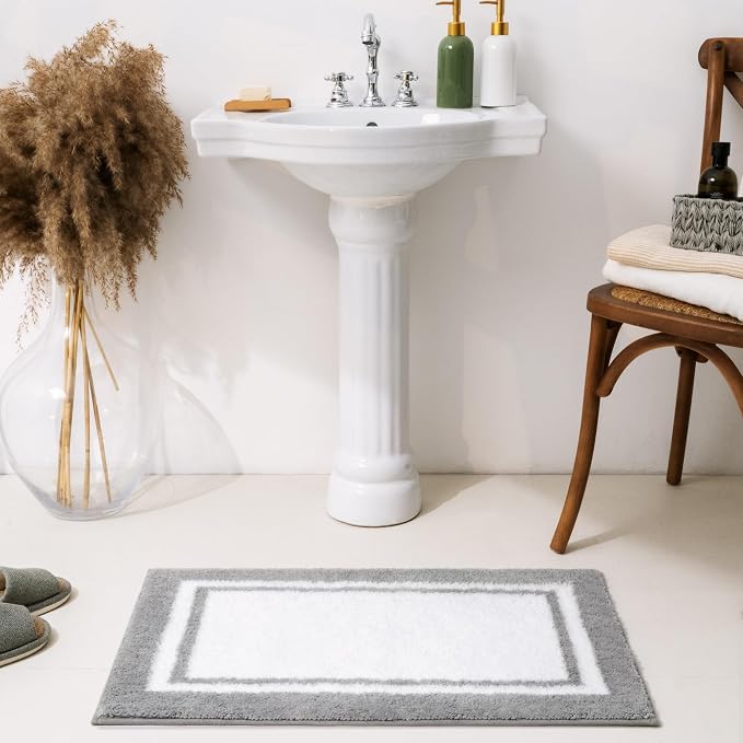 GRANNY SAYS Microfiber Bathroom Rugs Non Slip Washable, Water Absorbent Bathrooms Mats for Tub Non Slip, Soft Bath Mats for Floor & Shower, Long Bathroom Rug, 20" x 32", Grey Bath Rug