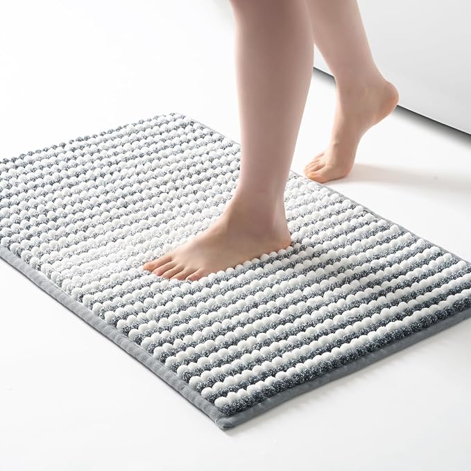 FRESHMINT Chunky Ombre Chenille Bathroom Rug, Gray & White, 20"x32" | Water Absorbent, Soft Bath Rugs for Bathroom Floor, Thick Non Slip, Washable Quick Dry