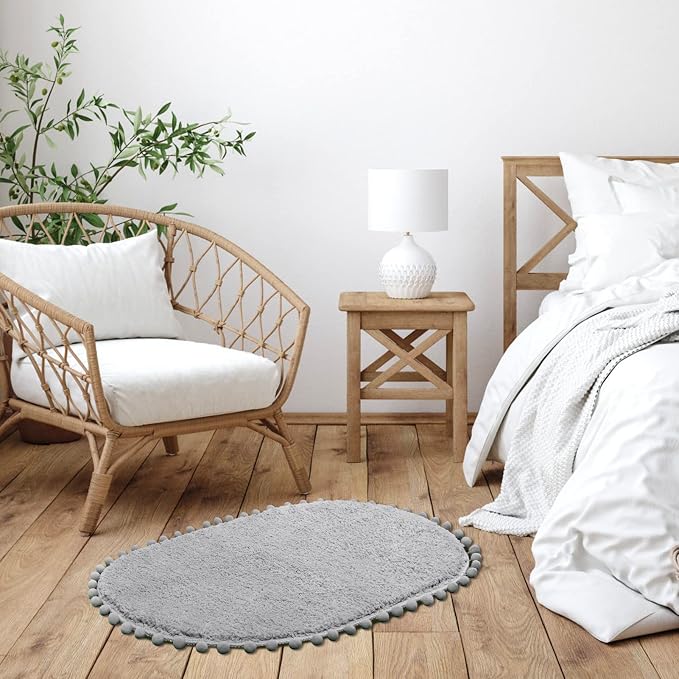 YIRDDEO Oval Rug for Bathroom, Cute Boho Bath Mat with Pom, Light Grey | Soft Plush, Absorbent, Quick Dry, Machine Washable, Non Slip Bath Mat for Bathroom Shower Floor Home Decor