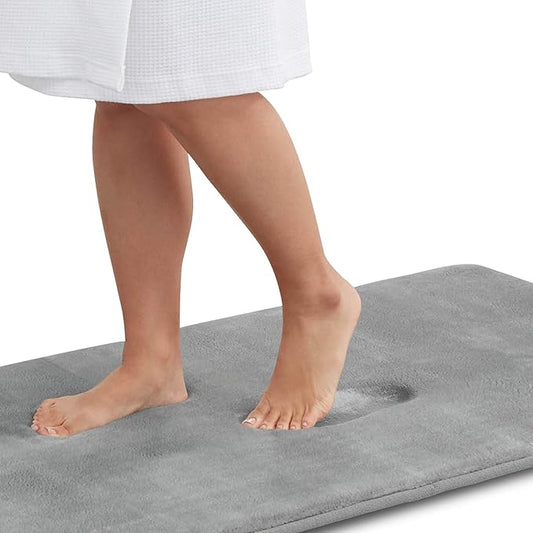 Memory Foam Bath Mat Non Slip Absorbent Super Cozy Velvet Bathroom Rug Carpet (22 inches X 42 inches, Grey)