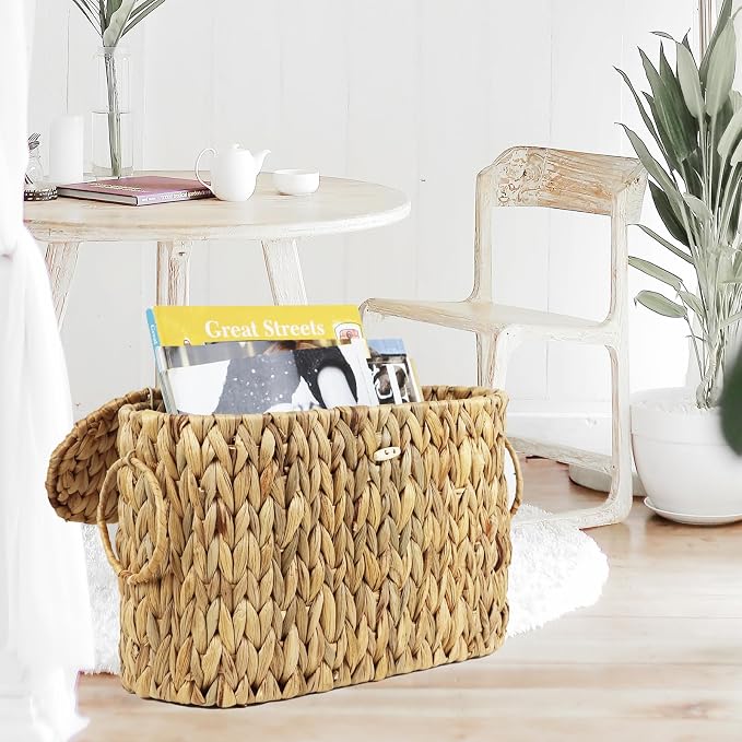 Water Hyacinth Toilet Paper Storage Basket with Lid | Holds Up to 6 Mega Rolls, Slim Wicker Holder, Bathroom Floor Organizer, Built-In Handles, Natural Woven Decor