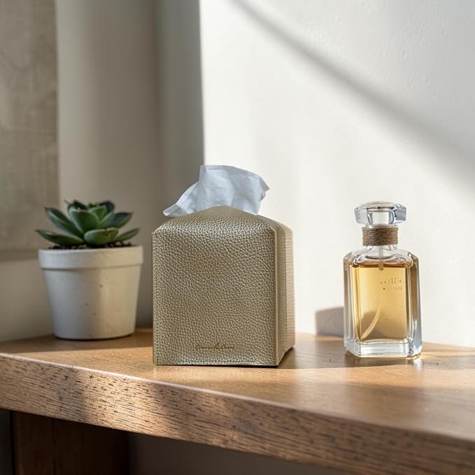 Premium PU Leather Tissue Box Holder - Elegant Hotel-Style Tissue Box Cover for Home, Office & Car Décor, Tissues Cube Organizer for a Natural & Classic Look (Gold)