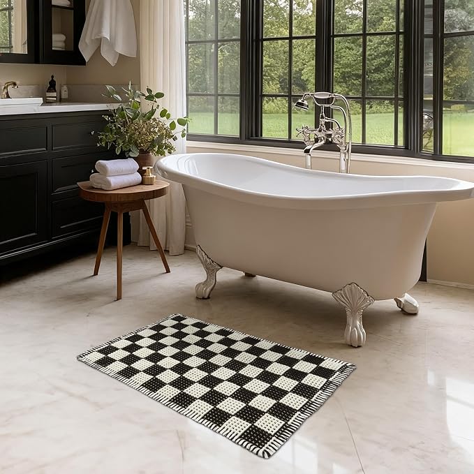 MatEssenz Modern Farmhouse Checkered Bath Mat 2x3 Ft, Waffle Bathroom Rug with Tassels, Non Slip Rubber Backed Bath Mat, Super Absorbent Machine Washable Bathroom Floor Rug