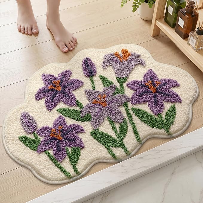 Cloud-Shaped Lily Bath Mat, Soft Non-Slip Fluffy Fresh Flowers Bathroom Rug, Ultra Absorbent Microfiber Shaggy Door Mat, Machine Washable Bath Rug Carpet for Bathtub Bedroom 20x31 Inch (Purple Lily)
