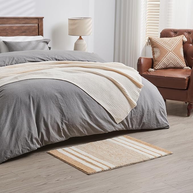 CozeCube Beige Striped 36"x24" Non Slip Washable Bath Mat | For Bathroom, Fluffy Absorbent Microfiber Bath Mats Machine Wash, Stylish Large Aesthetic Bathroom Rugs