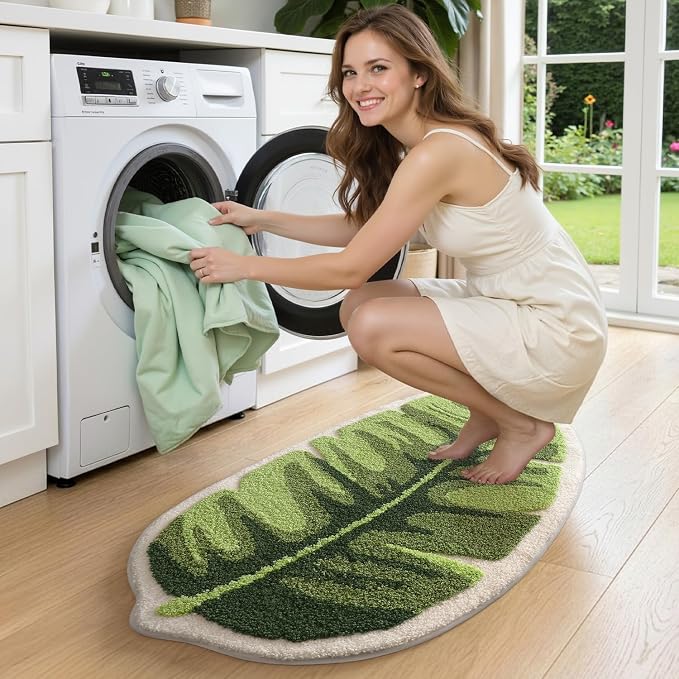 LUMI Cute Bathroom Rug Green Leaf, Absorbent Non Slip Bath Mat, 24"x48" | Palm Leaf Plant, Soft Plush Microfiber, Quick Dry, Washable for Shower Floor, Bathroom, Sink Bathtub, Bedroom, Kids Room