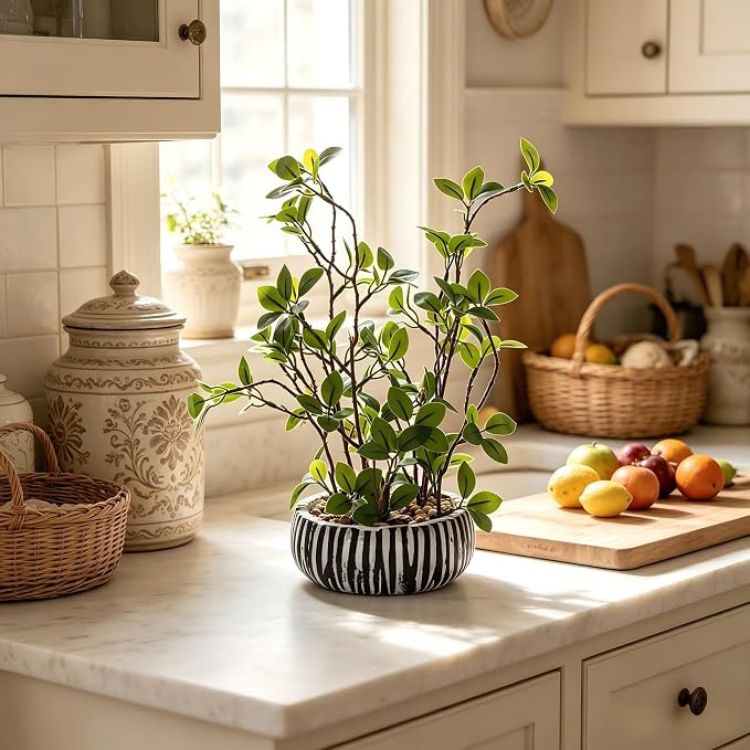 AlphaAcc 12 inch Artificial Potted Plants Indoor Office Desk Fiddle Leaf Fig Plant Plant Realistic Small Fake Farmhouse Plants for Home Kitchen Bathroom Bedroom Decor