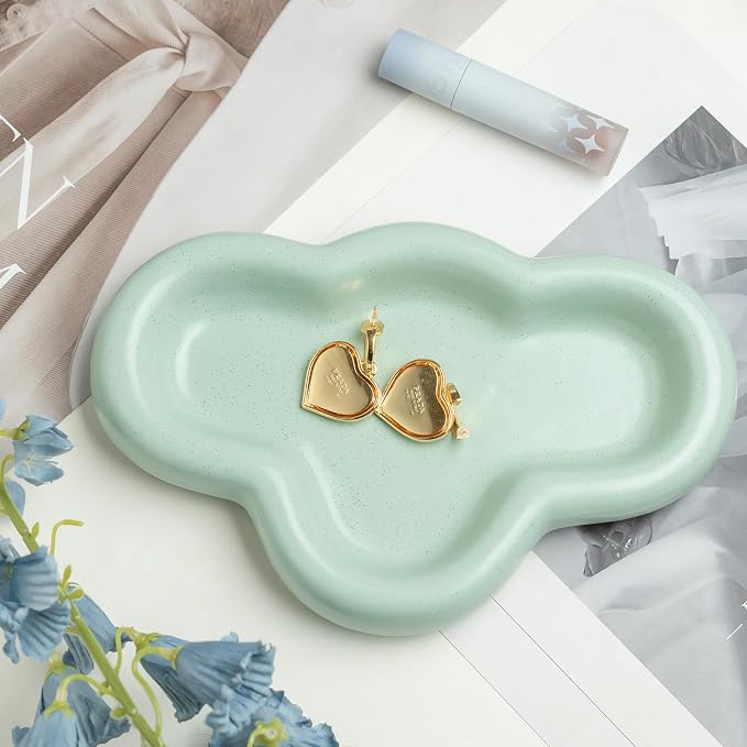 Lynagert Cloud Trinket Dish, Chubby Jewelry Tray, Ceramic Jewelry Ring Trinket Dish for Rings Earrings Necklace Organizer, Mother's Day Thanksgiving Christmas Birthday Bridesmaid Gifts (T-Green)