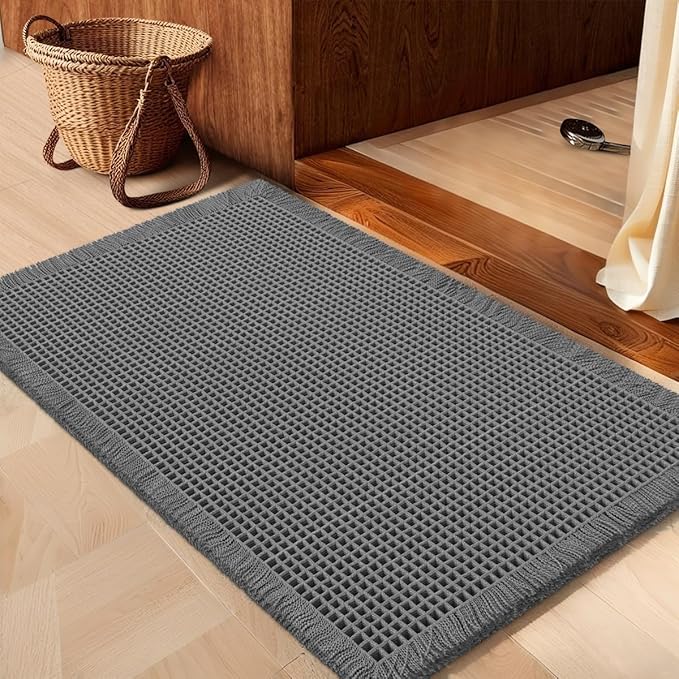 Waffle Bath Mat Grey 24"x17", Boho Woven Modern Bath Mat Rugs, Absorbent Non Slip Bathroom Rugs, Soft Washable Bath Rugs with Tassels for Bathroom, Bedroom, Kitchen, Shower, Tub