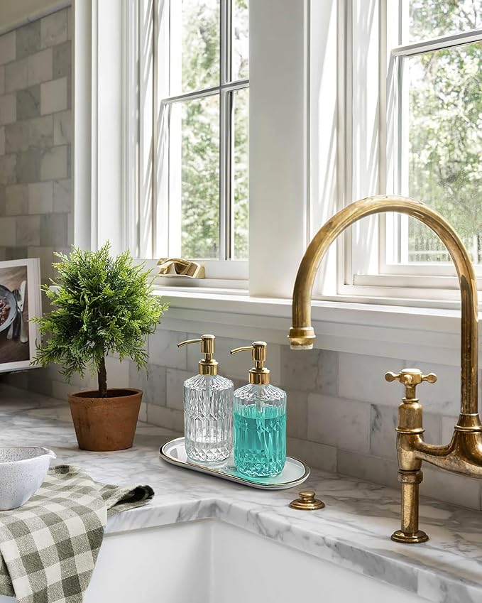 JASAI 18Oz Dazzling Clear Glass Soap Dispenser with Gold Pump for Bathroom | Refillable Kitchen soap Dispenser for Dish Soap, Bathroom Soap Dispenser for Hand Soap, Lotion, Liquid Soap.