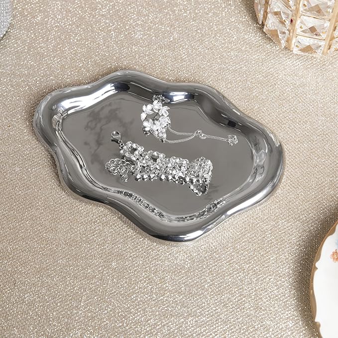 Lynagert Cloud Trinket Dish, Chubby Jewelry Tray, Ceramic Jewelry Ring Trinket Dish for Rings Earrings Necklace Organizer, Mother's Day Thanksgiving Christmas Birthday Bridesmaid Gifts (Silver)