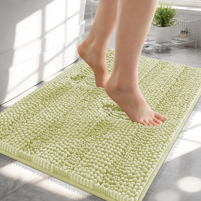OLANLY Thick Small Bathroom Rugs 24x16, Soft Chenille Bath Rugs, Vanilla | Rubber Backing, Machine Wash, Extra Absorbent Striped Bath Mats for Bathroom Floor, Tub and Shower, Home Decor Accessories