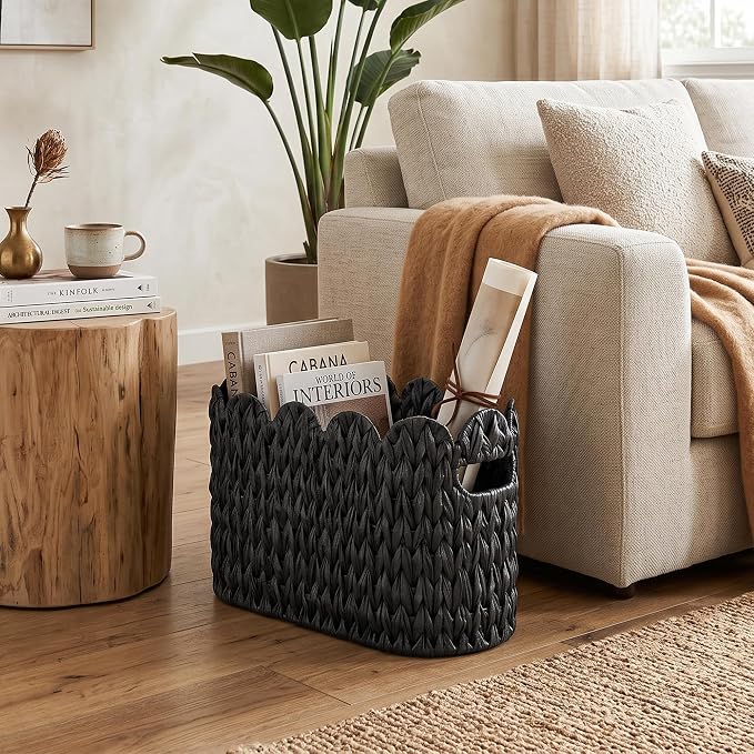 Coeusy Toilet Paper Storage Basket, Scalloped Wicker Basket for Bathroom Organizers and Storage, Hand-Woven Rattan Bathroom Decor Accessories, Polypropylene, Black