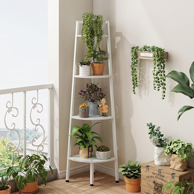Hoctieon Corner Shelf, 4-Tier Corner Bookshelf, Rustic Corner Ladder Shelf, Industrial Display Shelf for Living Room, Kitchen, Home Office, Balcony, Small Space, Metal Frame, White